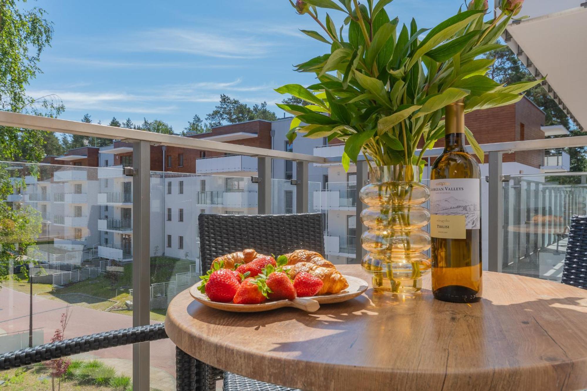 Apartamenty Mierzeja - Stegna Park Studio, 500 M Od Plazy Exteriör bild