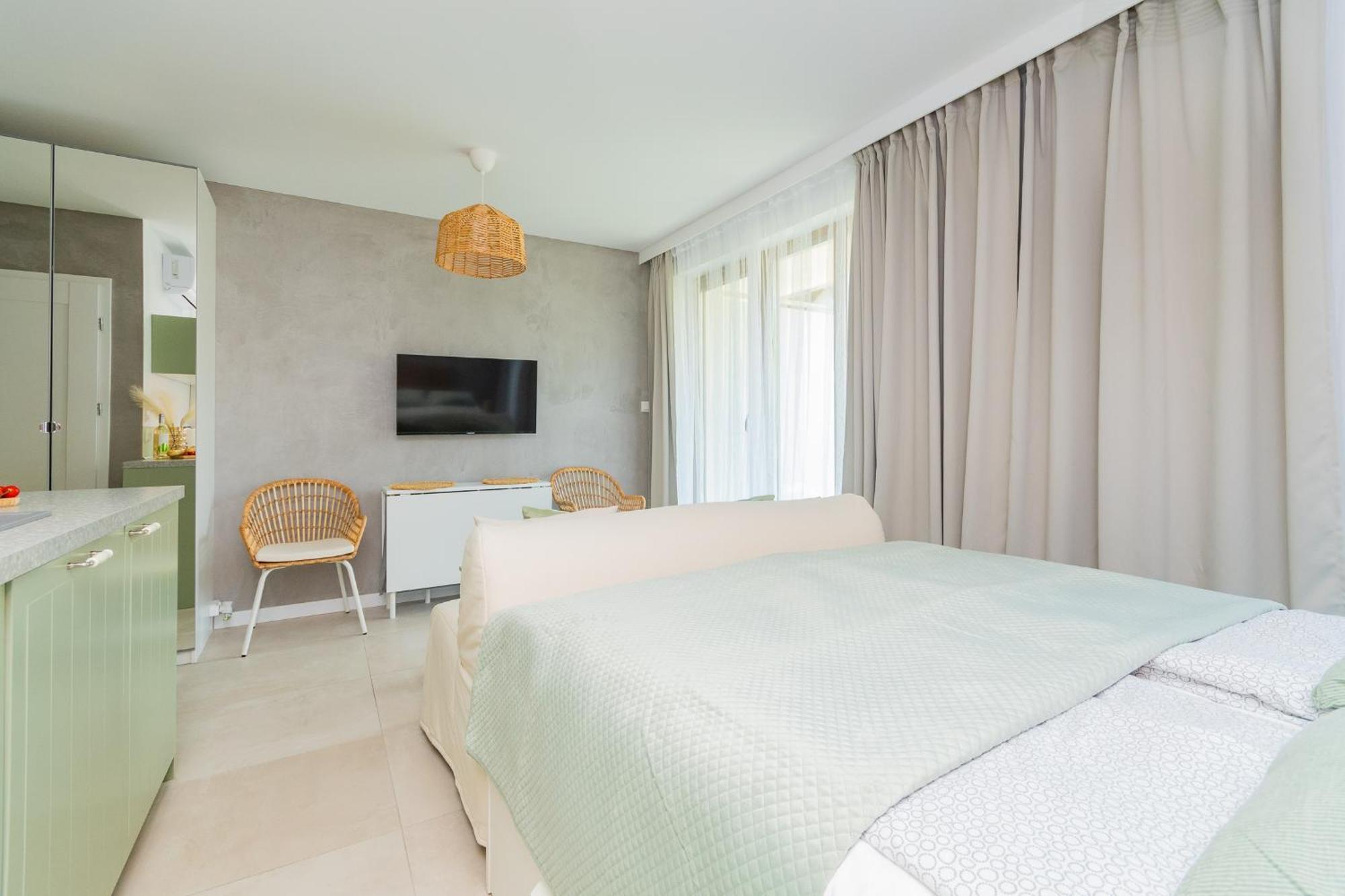 Apartamenty Mierzeja - Stegna Park Studio, 500 M Od Plazy Exteriör bild